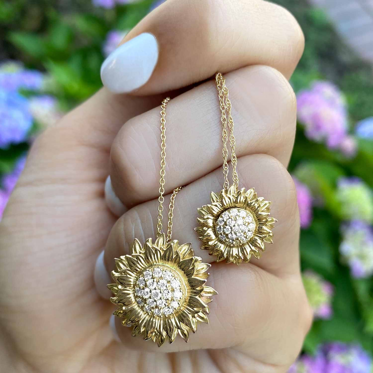 Sunflower Diamond Pendant Necklace K Yellow Gold Ct Ad