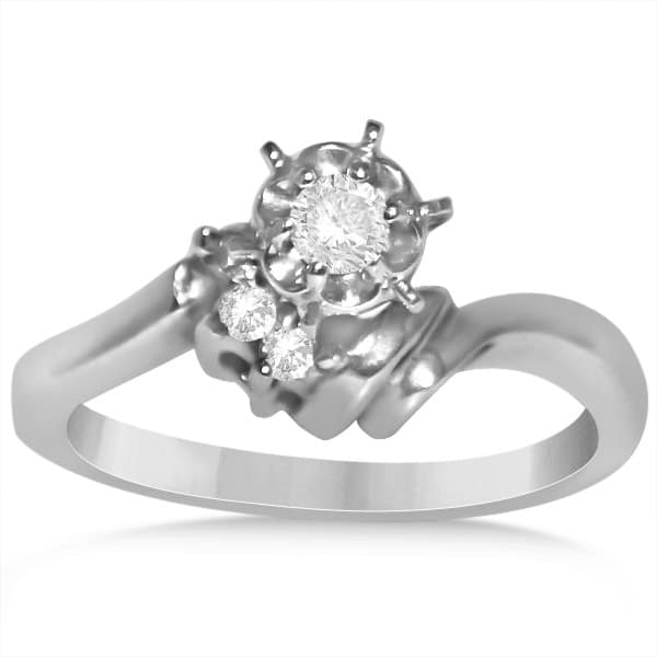 Diamond Sidestone Accented Bridal Set in 14k White Gold (0.25ct)