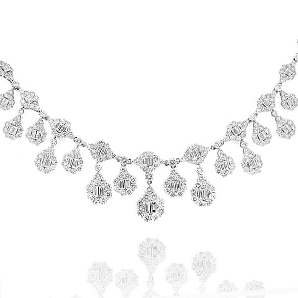 18.30ct 18k White Gold Diamond Necklace