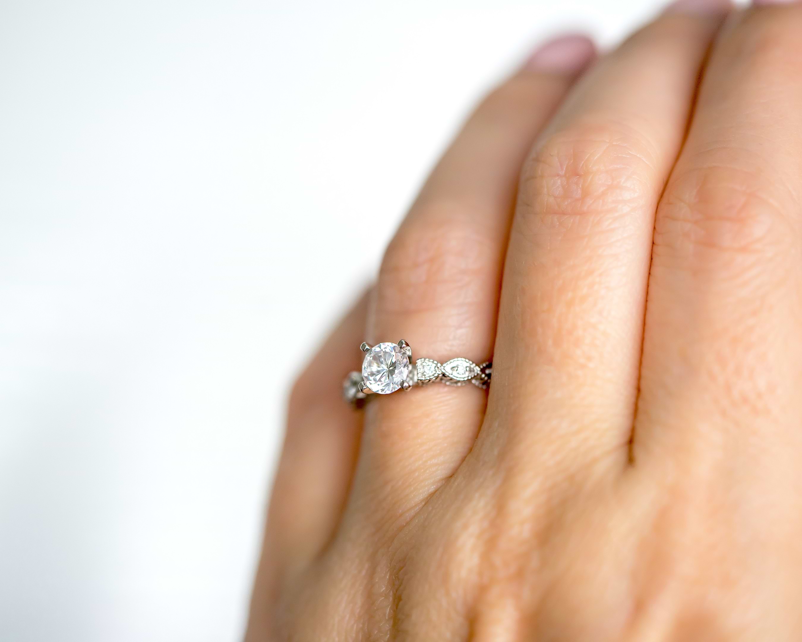 Petite Antique-Design Diamond Engagement Ring 14k White Gold (0.50ct)