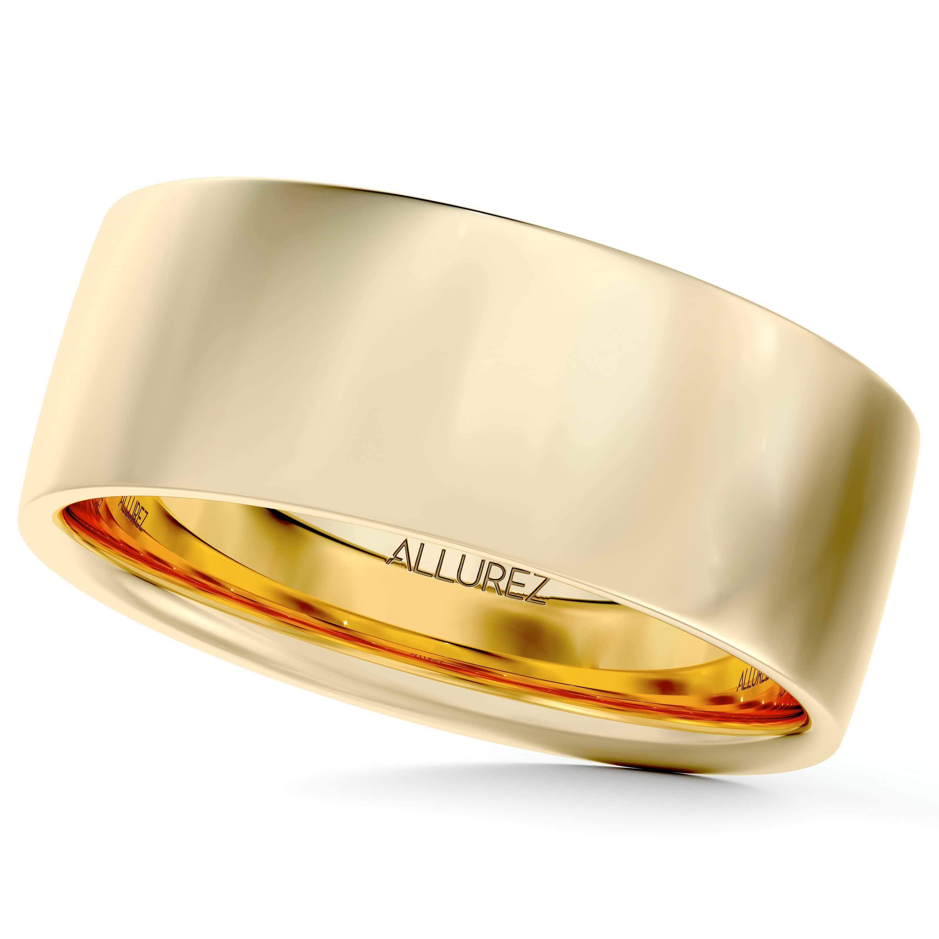 Men's Wedding Band Low Dome Comfort-Fit in 18k Yellow Gold (7 mm)