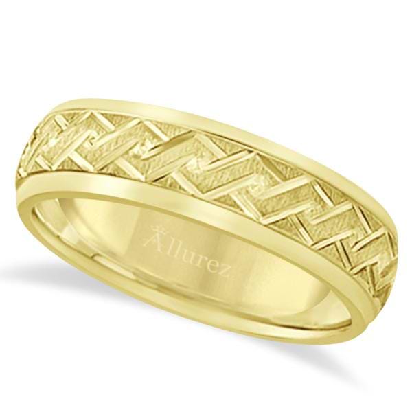 Men's Fancy Carved Comfort-Fit Wedding Band 14k Yellow Gold (5mm)