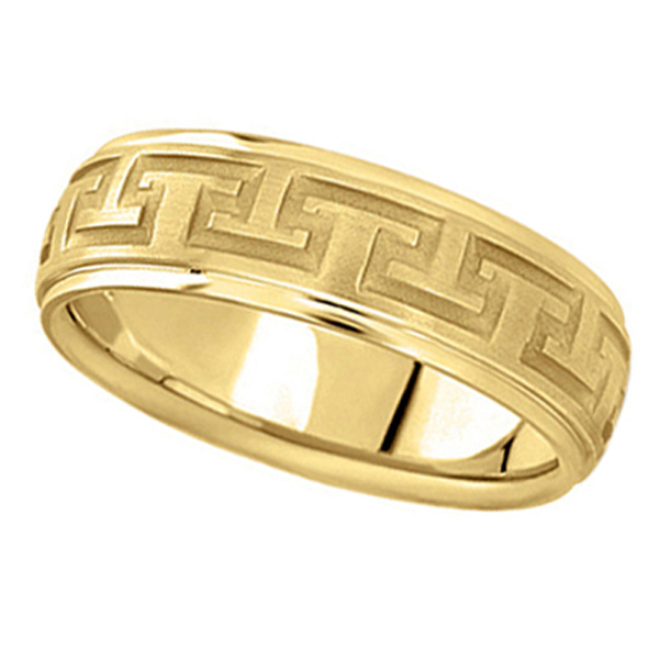 Men's Diamond Cut Carved Wedding Band in 14k Yellow Gold (7mm)
