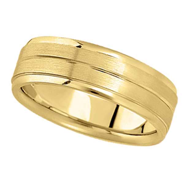 Carved Wedding Ring Band in 18k Yellow Gold For Men (7mm) Size 9