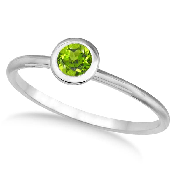 Peridot Bezel-Set Solitaire Ring in 14k White Gold (0.65ct)