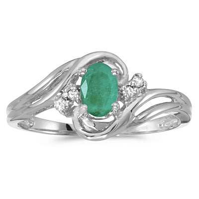 Emerald and Diamond Swirl Ring in 14k White Gold (0.75ctw)