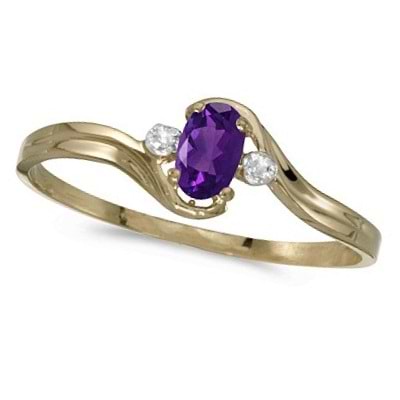 Oval Amethyst and Diamond Right-Hand Ring 14K Yellow Gold (0.23ctw)