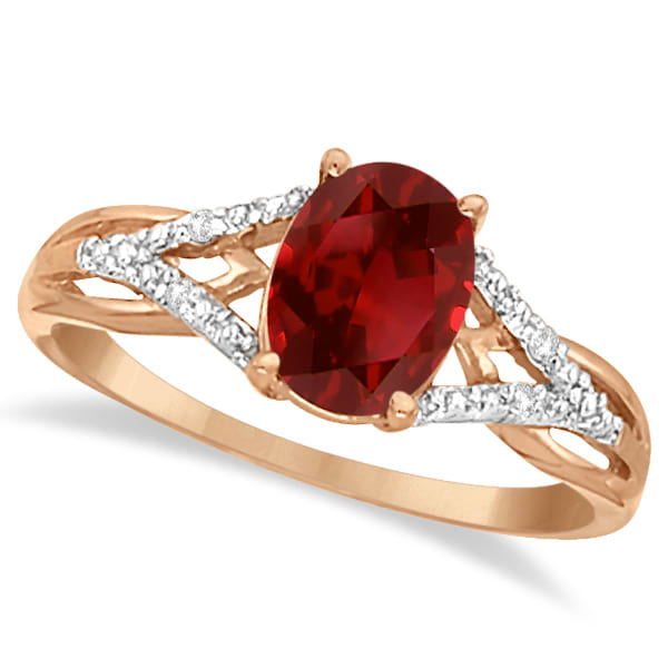 Oval Garnet and Diamond Cocktail Ring in 14K Rose Gold (1.42 ctw)