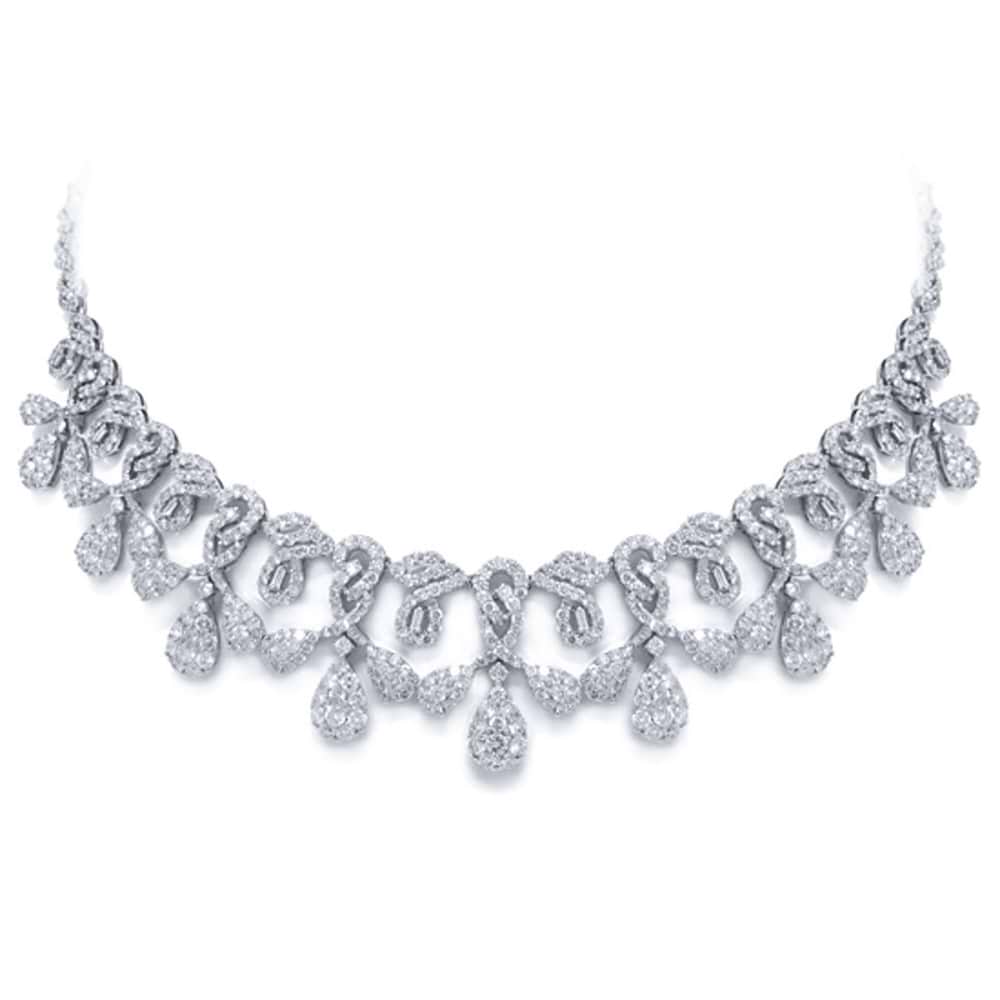 18.07ct 18k White Gold Diamond Necklace