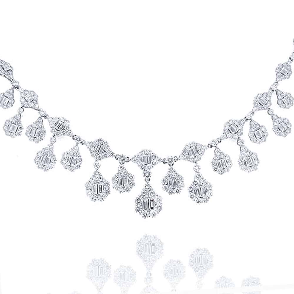 18.30ct 18k White Gold Diamond Necklace