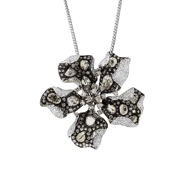 7.09ct 18k Black Rhodium Gold Diamond Flower Pendant Necklace