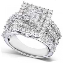 Cluster Princess Cut Diamond Engagement Ring in 14K Gold (2.00ct)