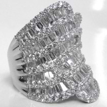 3.63ct 18k White Gold Diamond Lady's Ring