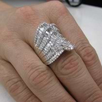 3.63ct 18k White Gold Diamond Lady's Ring