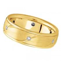 Men's Burnished Diamond Wedding Ring in 18k Yellow Gold (0.18 ctw)