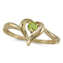 Peridot Heart Right-Hand Ring in 14k Yellow Gold (0.30ct)