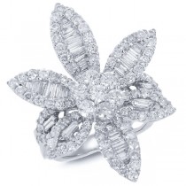 2.53ct 18k White Gold Diamond Flower Ring