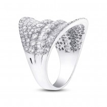 3.21ct 18k White Gold Diamond Lady's Ring