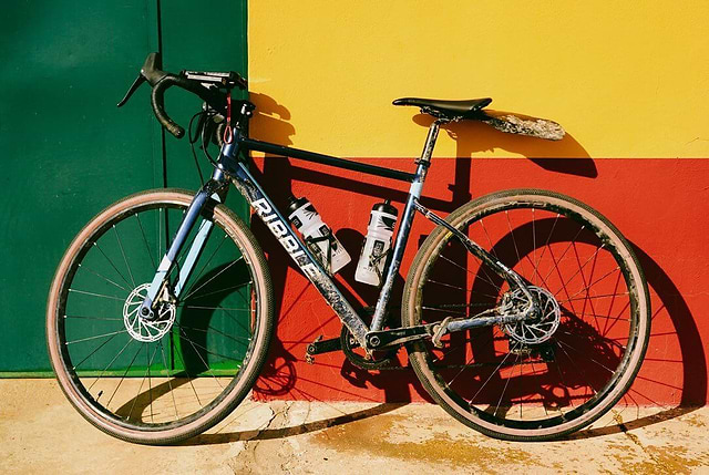 Blue gravel bike discount