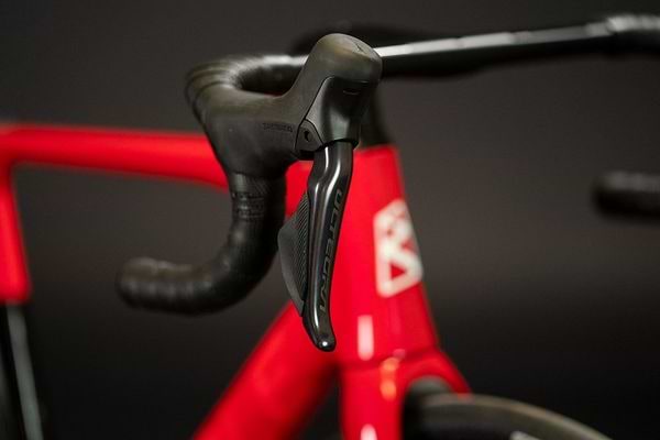 Level store 5 handlebars