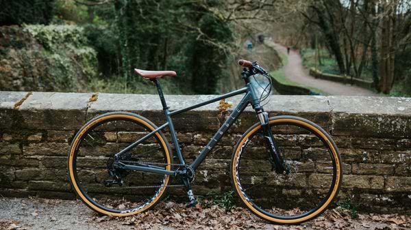 Ribble hybrid bike hot sale