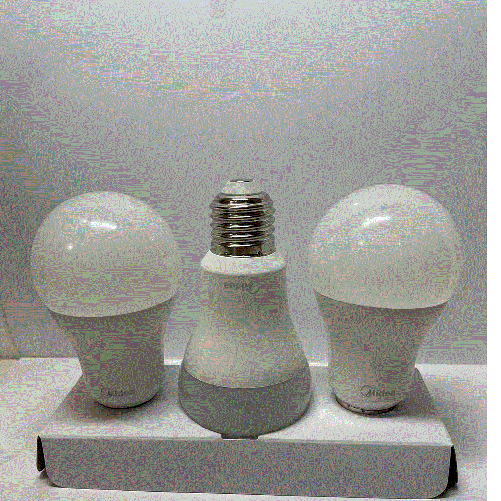 מארז שלישיית נורות לד כדור אור לבן חם מידאה דגם MIDEA ML-15WX3-A60-WW 305
