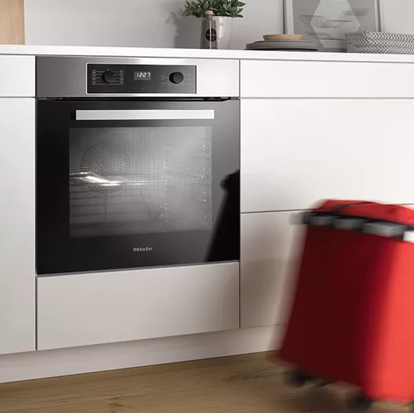 תנור אפייה בנוי 76 ליטר תוצרת גרמניה שחור דגם Miele H2268-1BP - אחריות יבואן רשמי