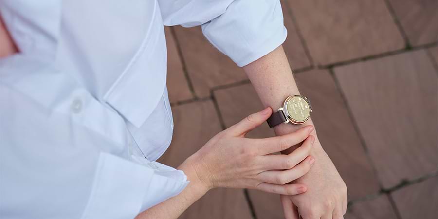שעון חכם Garmin Lily 2 35.4mm - צבע סגול לילך שנתיים אחריות ע"י היבואן הרשמי
