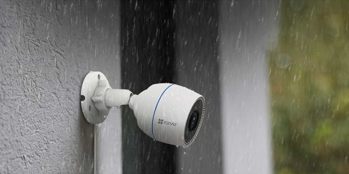 מצלמת אבטחה חיצונית עם ראיית לילה Ezviz C3TN 1080P FHD - צבע לבן שנה אחריות ע"י היבואן הרשמי