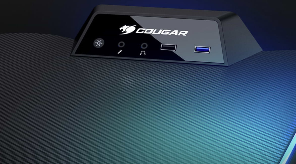 שולחן גיימינג קומפקטי Cougar Mars 120 RGB - צבע שחור שנה אחריות ע"י יבואן הרשמי