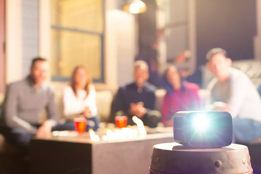 מקרן וידאו נייד חכם Philips PicoPix MaxTV PPX720/INT - צבע שחור שנה אחריות ע"י היבואן הרשמי