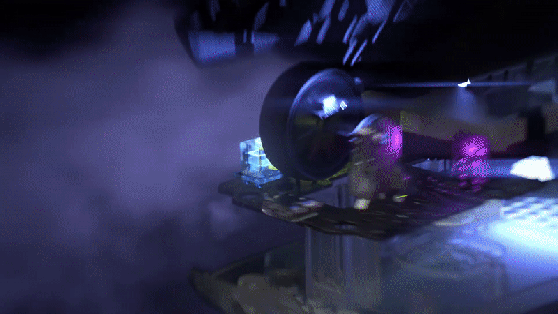 עכבר גיימינג אלחוטי Roccat Burst Pro Air - צבע שחור שנה אחריות ע"י היבואן הרשמי