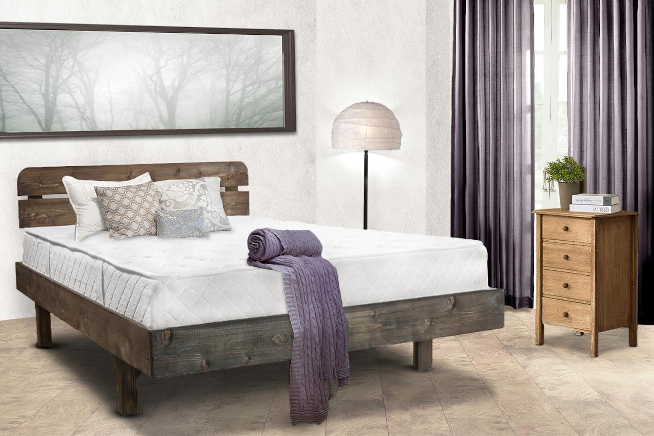 מיטה זוגית בעיצוב וינטג' עשויה עץ אורן מלא דגם פרפר אולימפיה כולל מזרן מתנה וונגה