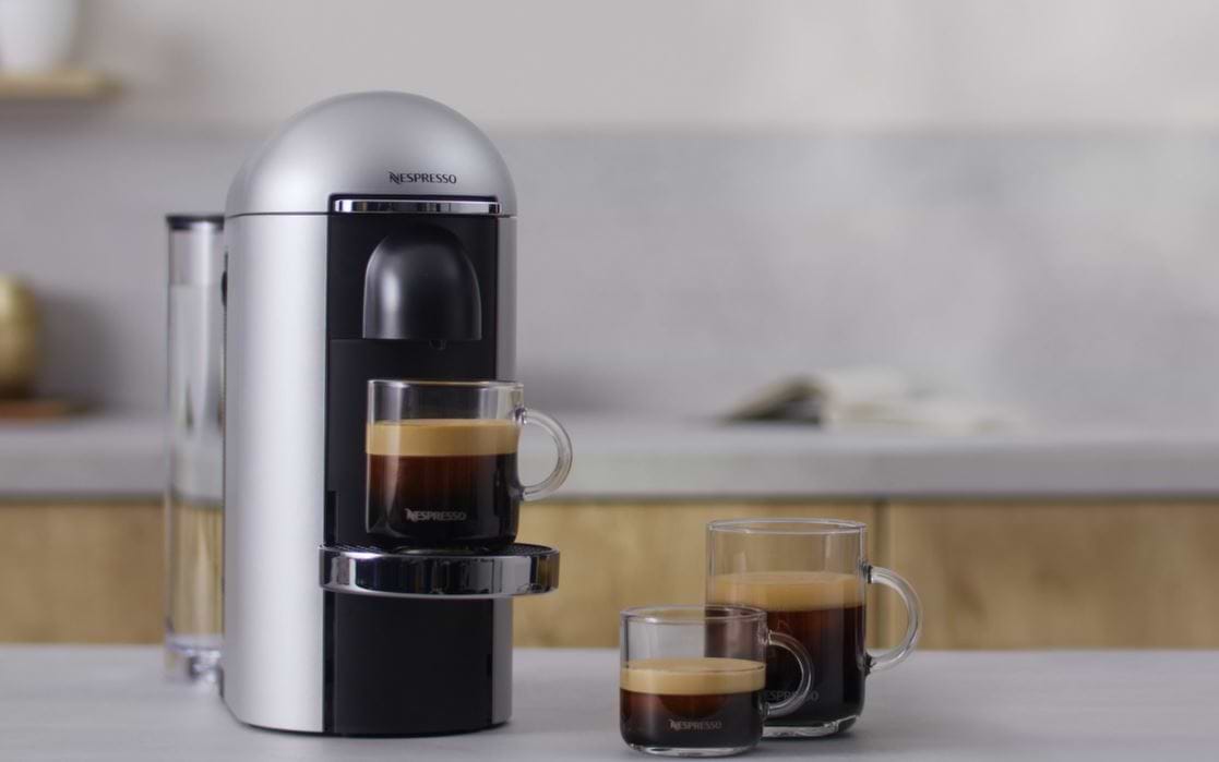 מכונת קפה Nespresso GCB2 Vertuo Plus - צבע כסוף שנה אחריות ע"י היבואן הרשמי