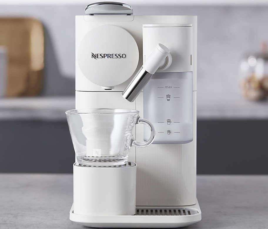 מכונת קפה Nespresso F121 Lattissima One - בצבע לבן אחריות ע"י היבואן הרשמי