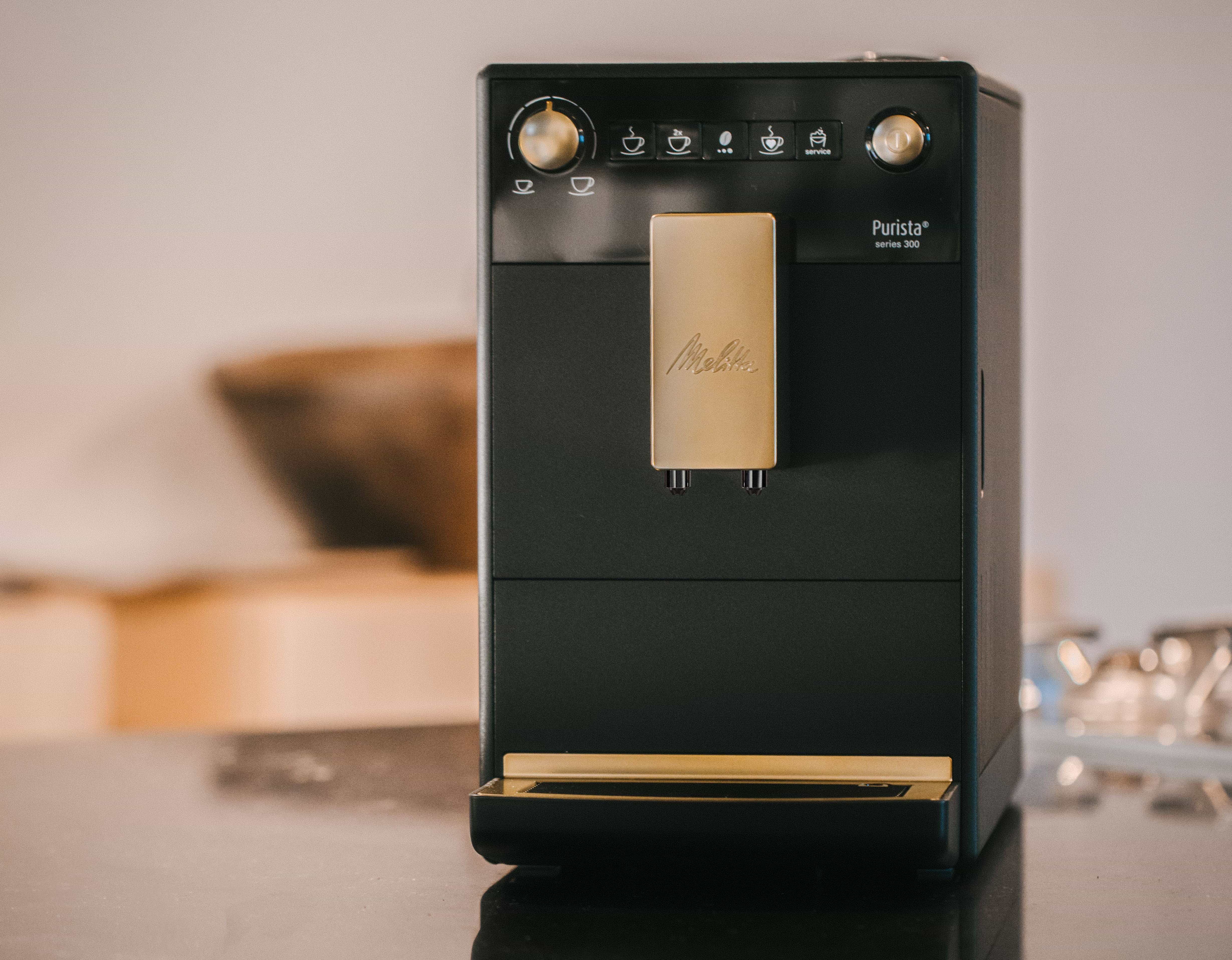 מכונת קפה אוטומטית טוחנת Melitta Purista Series 300  Gold Edition מהדורה מוגבלת - שנה אחריות ע"י היבואן הרשמי