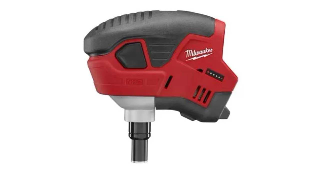 פטיש מסמרים נטען 12V מהירות דפיקה 2,700 סל"ד MILWAUKEE 2458-20 / C12 PN- גוף בלבד