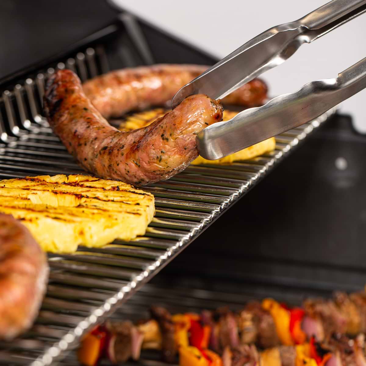 גריל גז 4 מבערים Broil King Crown 420 בעוצמת 40,000 BTU + מתנה!