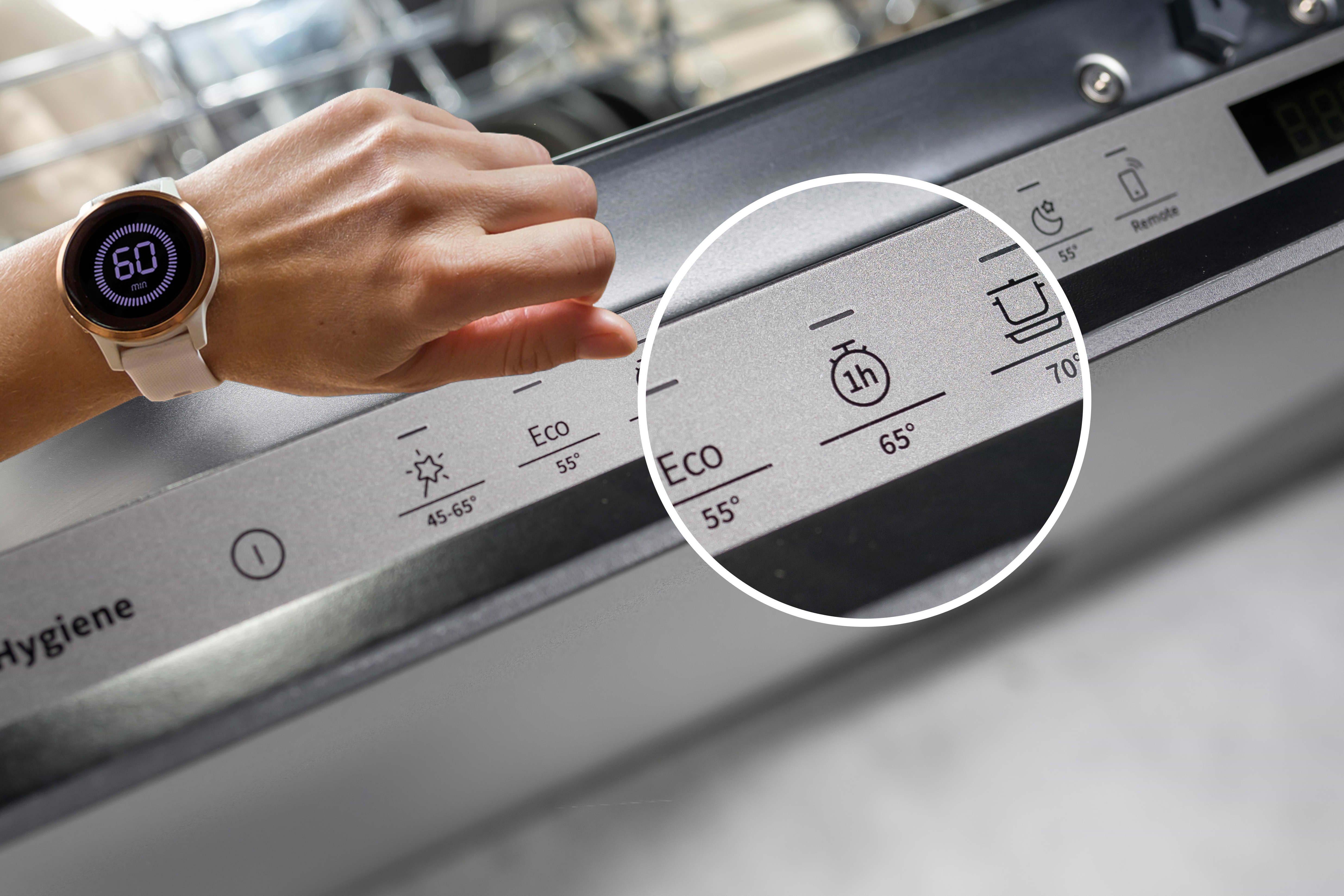 מדיח כלים אינטגראלי 13 מערכות כלים Hisense HV642E61 - אחריות ע"י היבואן הרשמי