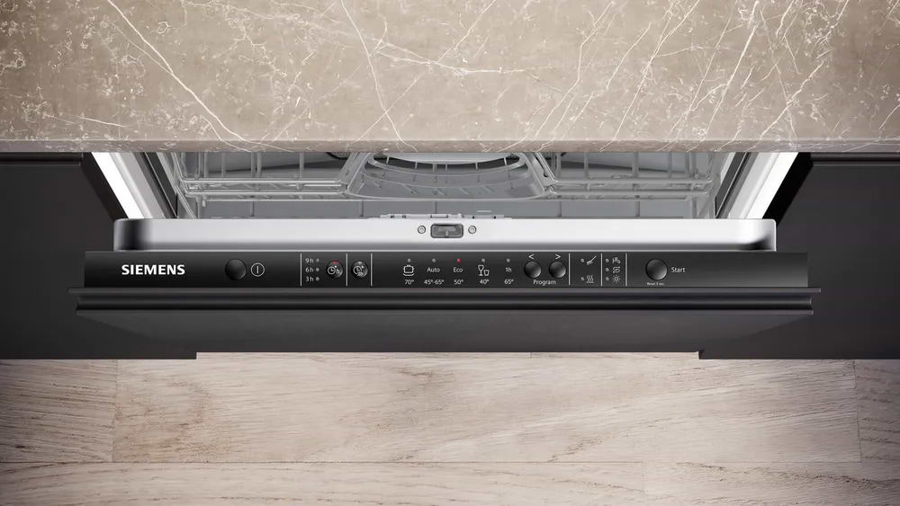 מדיח כלים אינטגרלי מלא 13 מערכות כלים Siemens SN615X03EF - תוצרת פולין