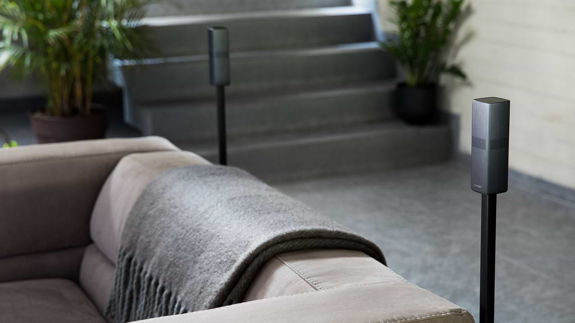 מקרן קול חכם Bose Smart Soundbar 900 - צבע שחור שנה אחריות ע"י היבואן הרשמי