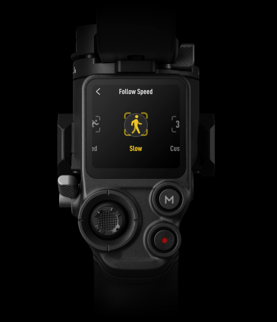 מייצב למצלמה DJI RS 3 - צבע שחור שנה אחריות ע"י היבואן הרשמי