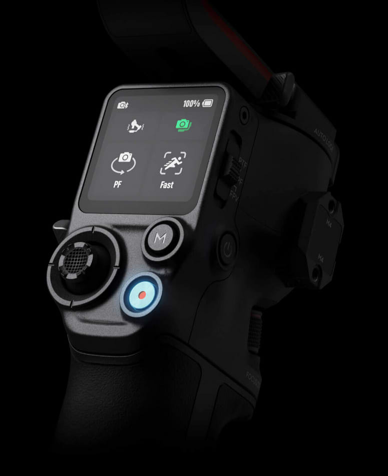 מייצב למצלמה DJI RS 3 - צבע שחור שנה אחריות ע"י היבואן הרשמי