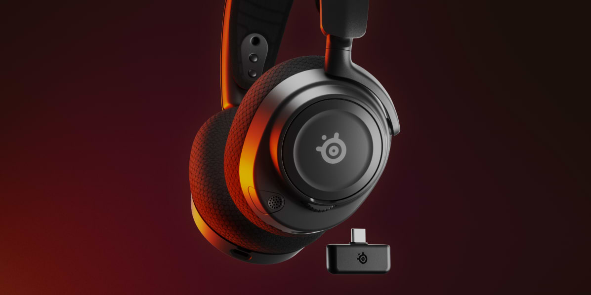 אוזניות גיימינג אלחוטיות SteelSeries Arctis Nova 7 - צבע שחור שנתיים אחריות ע"י היבואן הרשמי