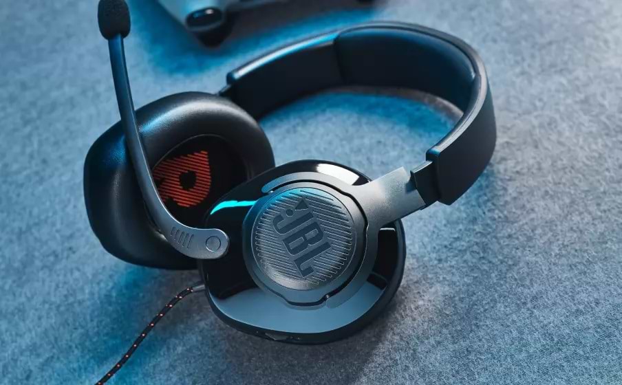 אוזניות גיימינג JBL Quantum 200 - צבע שחור שנה אחריות ע"י יבואן הרשמי