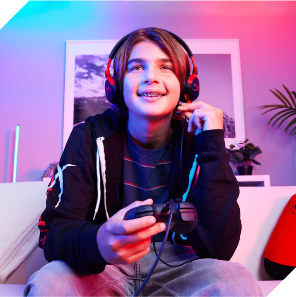 אוזניות גיימינג חוטיות מומלץ לגילאי 12-8 HyperX Cloud Mini - צבע סגול שנתיים אחריות ע"י היבואן הרשמי