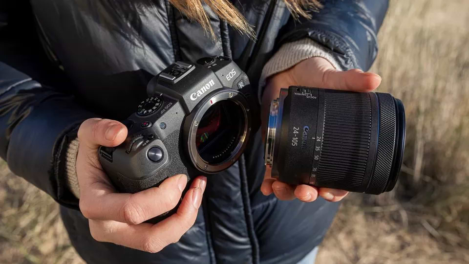 עדשת מצלמה CANON RF 24-105MM F4L IS USM - צבע שחור שלוש שנות אחריות ע"י היבואן הרשמי
