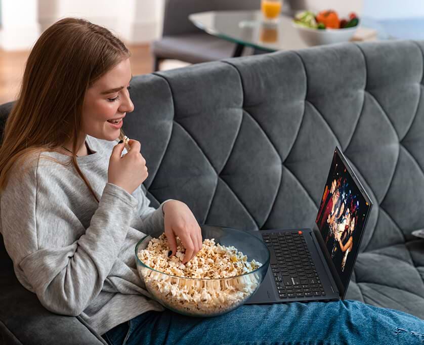 ראוטר אלחוטי Asus RT-AXE7800 WiFi 6E - צבע שחור שלוש שנות אחריות ע"י היבואן הרשמי