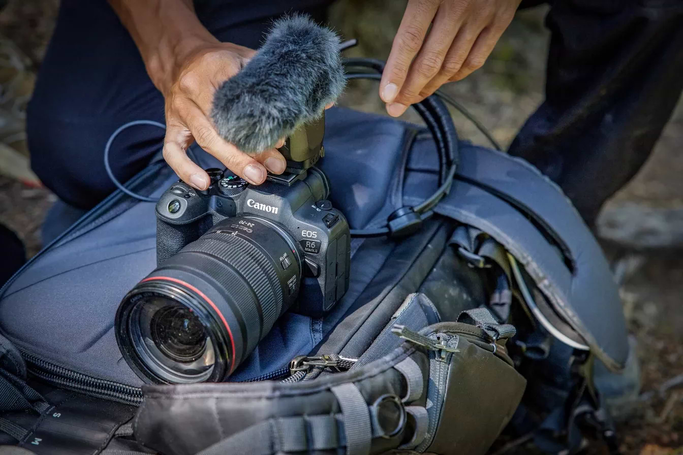 מצלמה דיגיטלית ללא מראה גוף בלבד Canon EOS R6 Mark II - צבע שחור שלוש שנות אחריות ע"י היבואן הרשמי