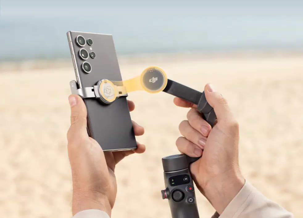 מייצב לסמארטפון DJI Osmo Mobile 7P - צבע אפור שנה אחריות ע"י היבואן הרשמי